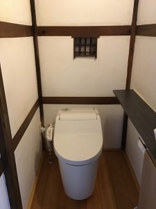 toilet